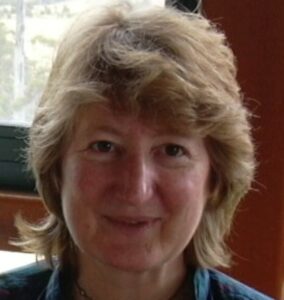 Judith Hanna1